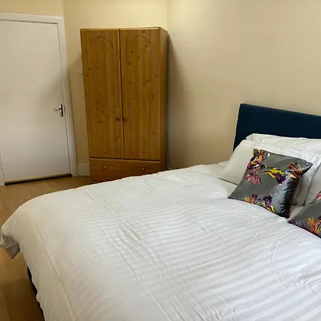 Cozy Pink House Fairview 6 Beds Appartamento *